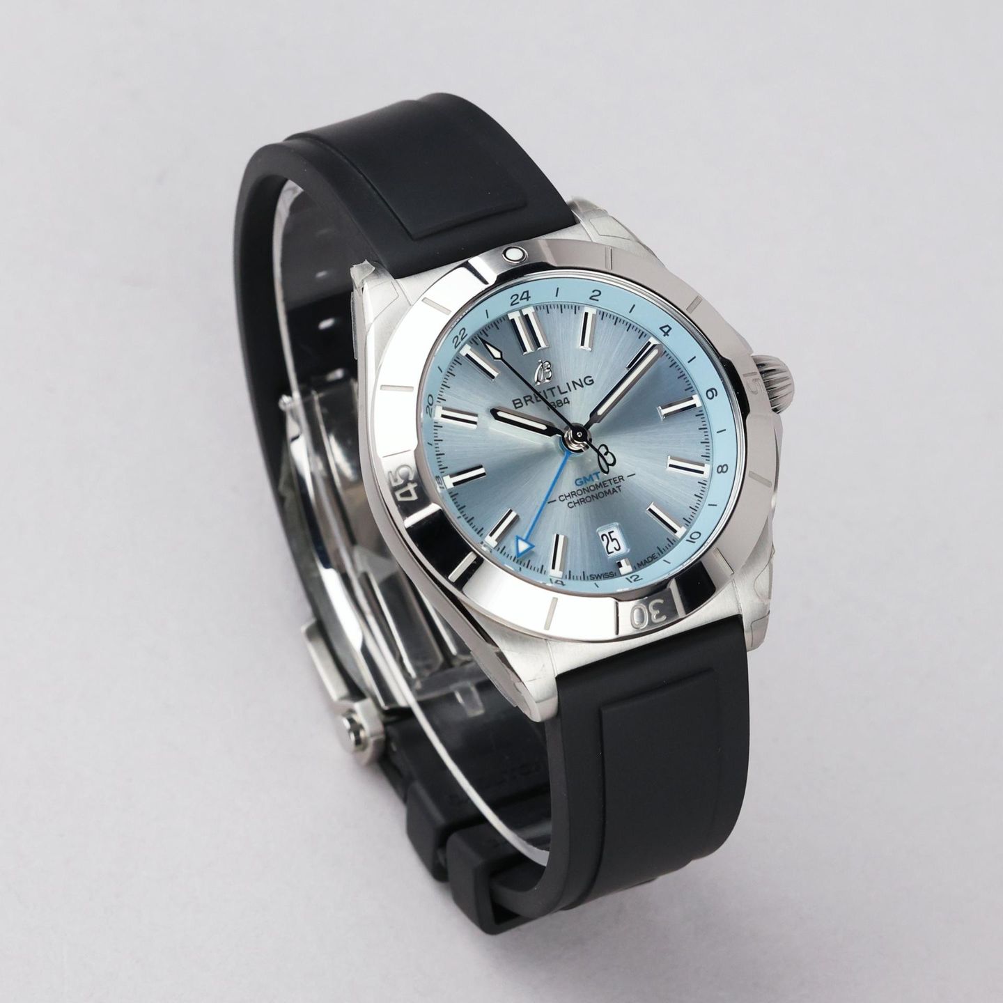 Breitling Chronomat GMT P32398 (2023) - 40 mm Steel case (2/8)