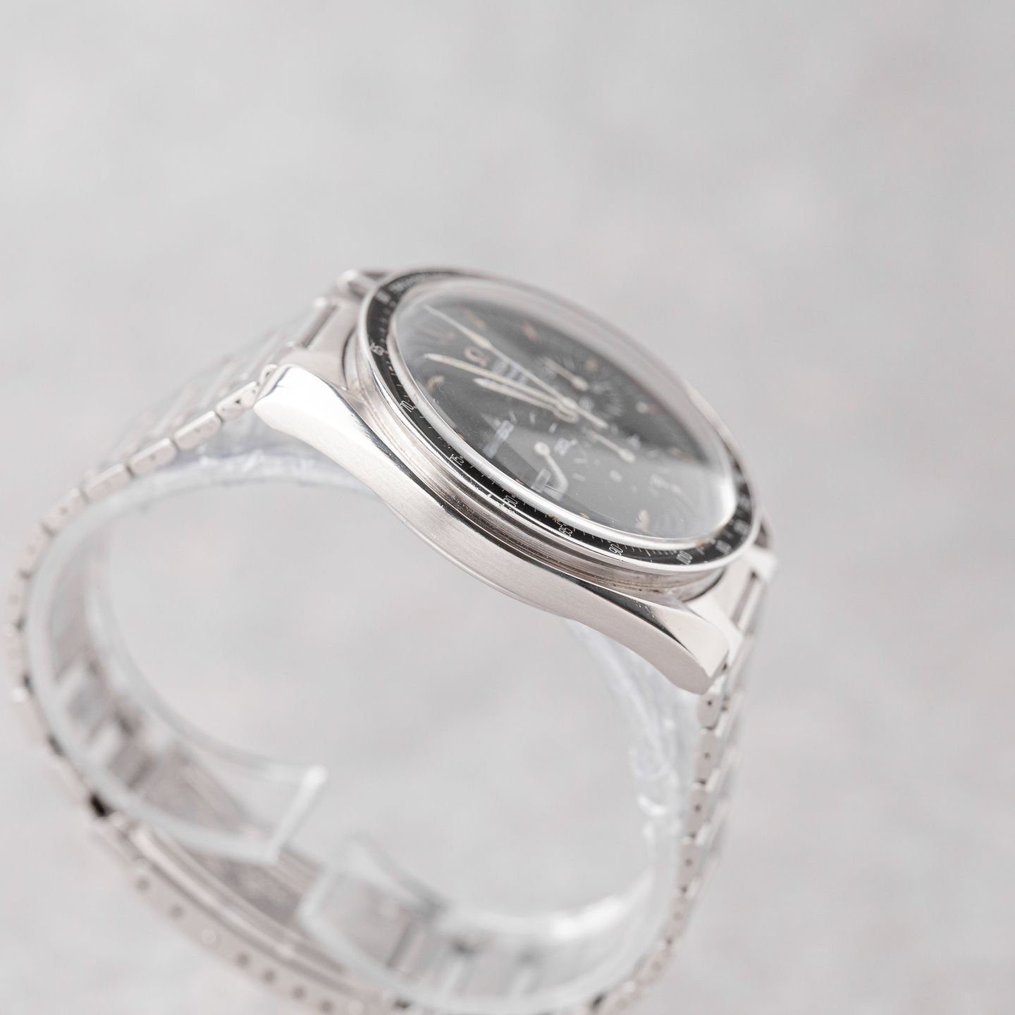 Omega Speedmaster Professional Moonwatch 310.30.42.50.01.001 (1967) - Black dial 42 mm Steel case (5/8)