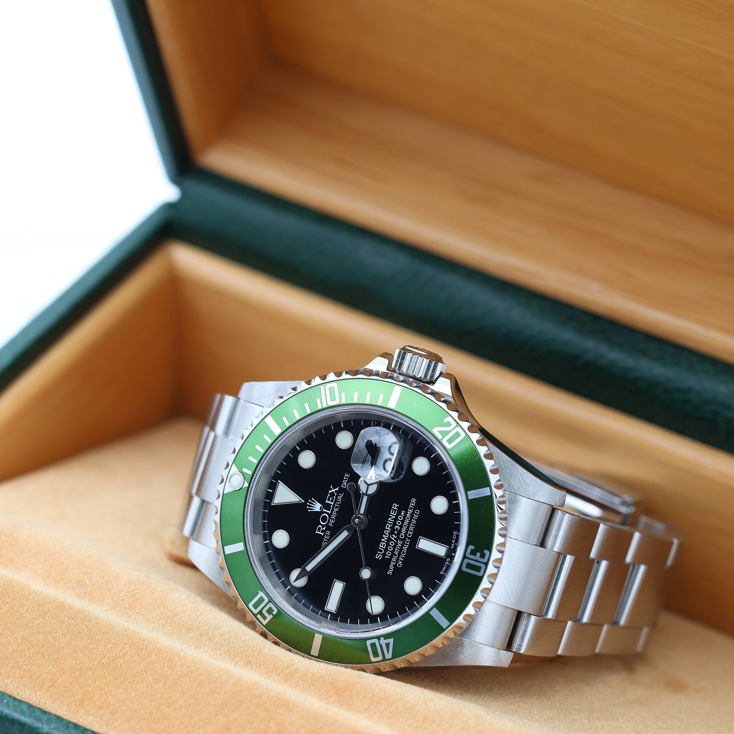 Rolex Submariner Date 16610LV - (3/8)