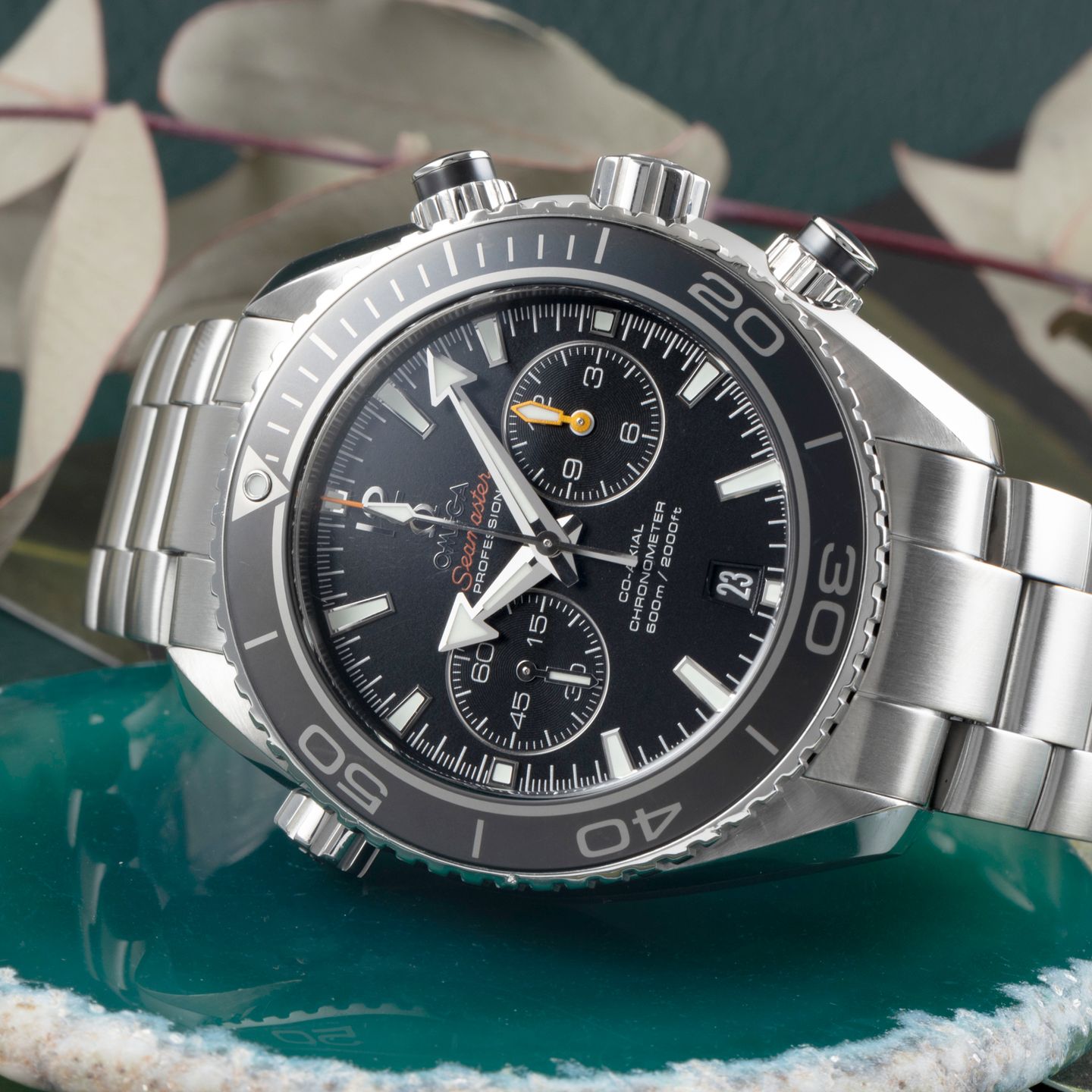 Omega Seamaster Planet Ocean Chronograph 232.30.46.51.01.001 (Onbekend (willekeurig serienummer)) - Zwart wijzerplaat 46mm Staal (2/8)