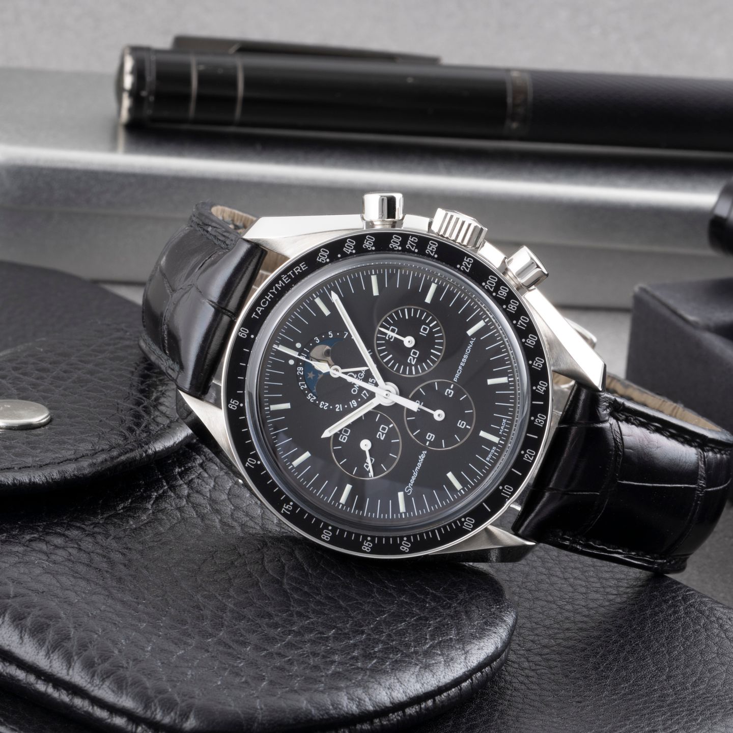 Omega Speedmaster Professional Moonwatch Moonphase 3876.50.31 (2000) - Black dial 42 mm Steel case (2/8)