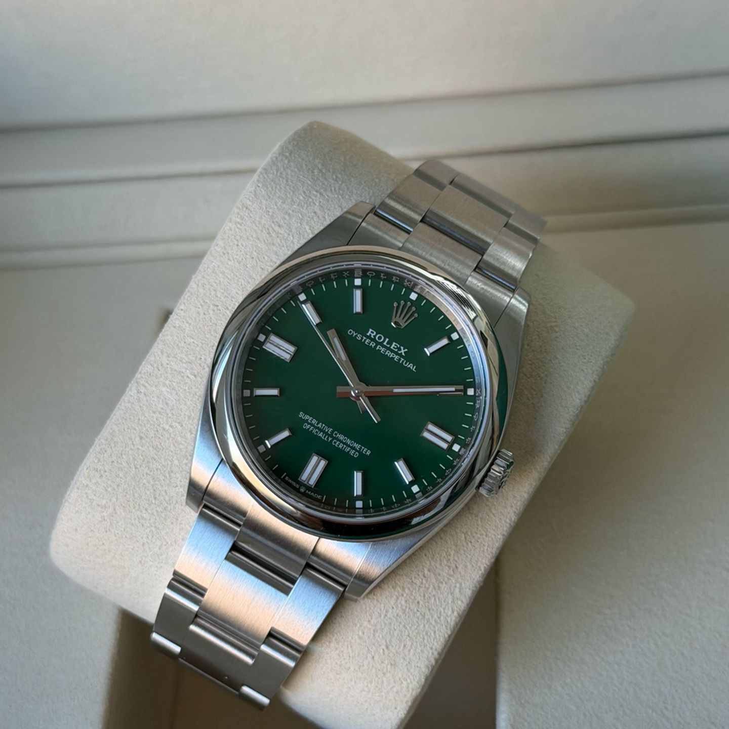 Rolex Oyster Perpetual 36 126000 - (3/6)
