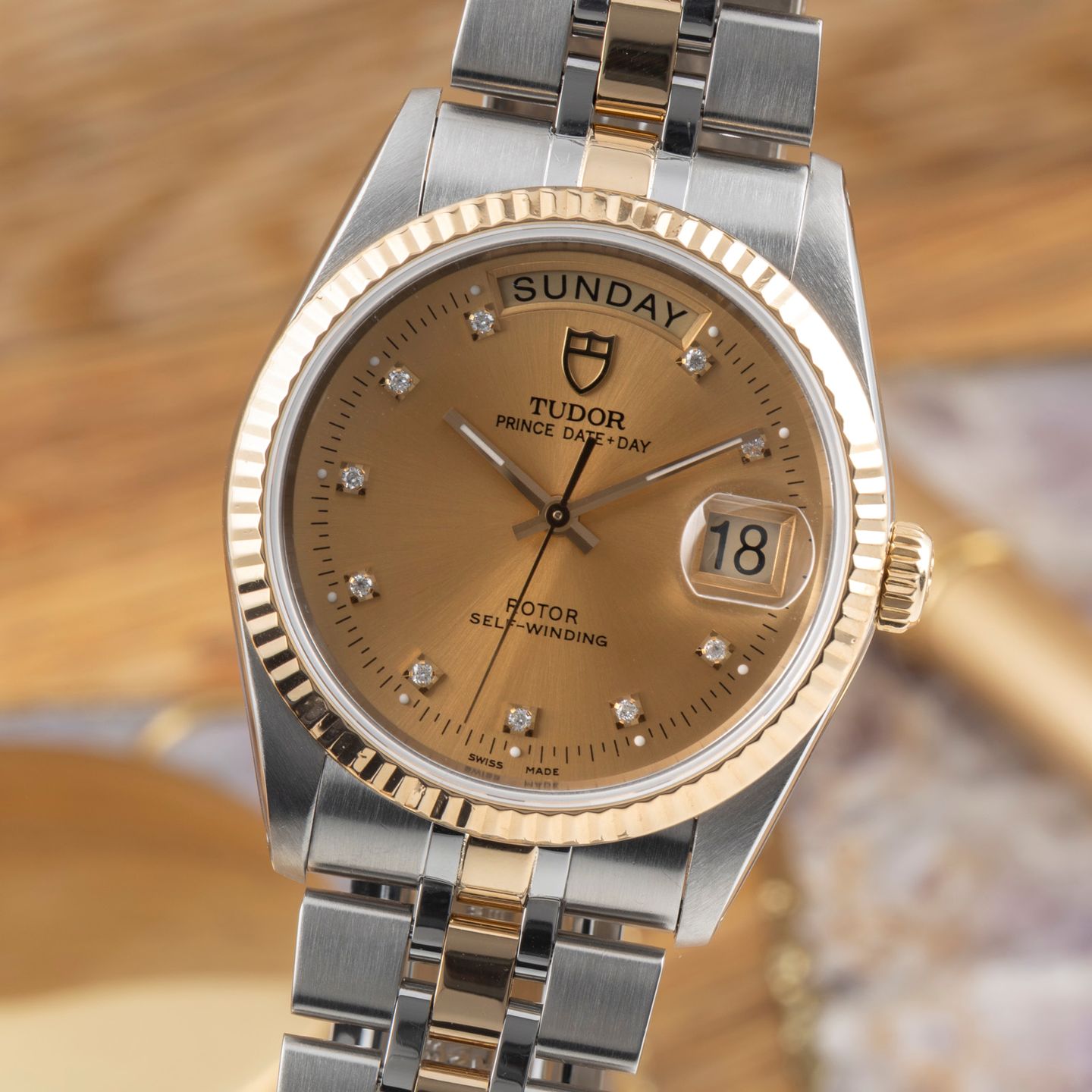 Tudor Prince Date 76213 - (3/8)