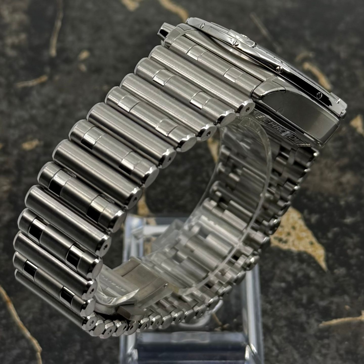 Breitling Chronomat 42 EB0134101M1E1 (2026) - Grey dial 42 mm Titanium case (8/8)