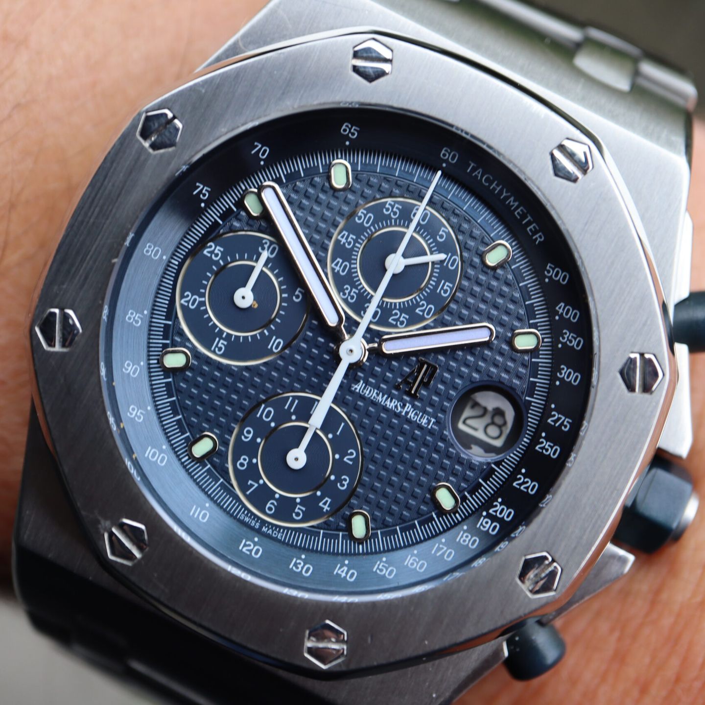 Audemars Piguet Royal Oak Offshore Chronograph 25721ST/O/1000ST/01 (1997) - Blauw wijzerplaat 42mm Staal (1/8)