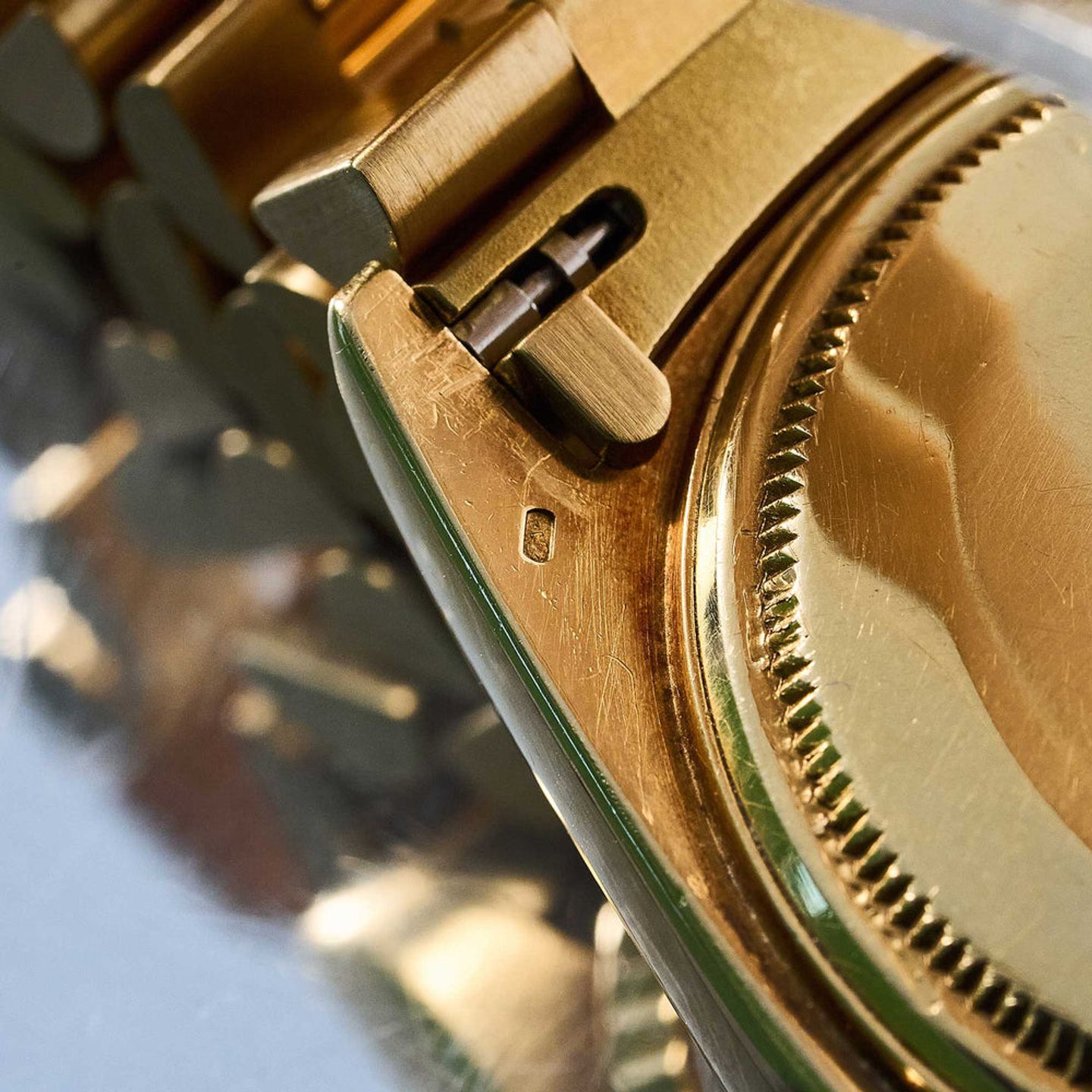 Rolex Day-Date 36 18038 (1974) - Black dial 36 mm Yellow Gold case (6/8)