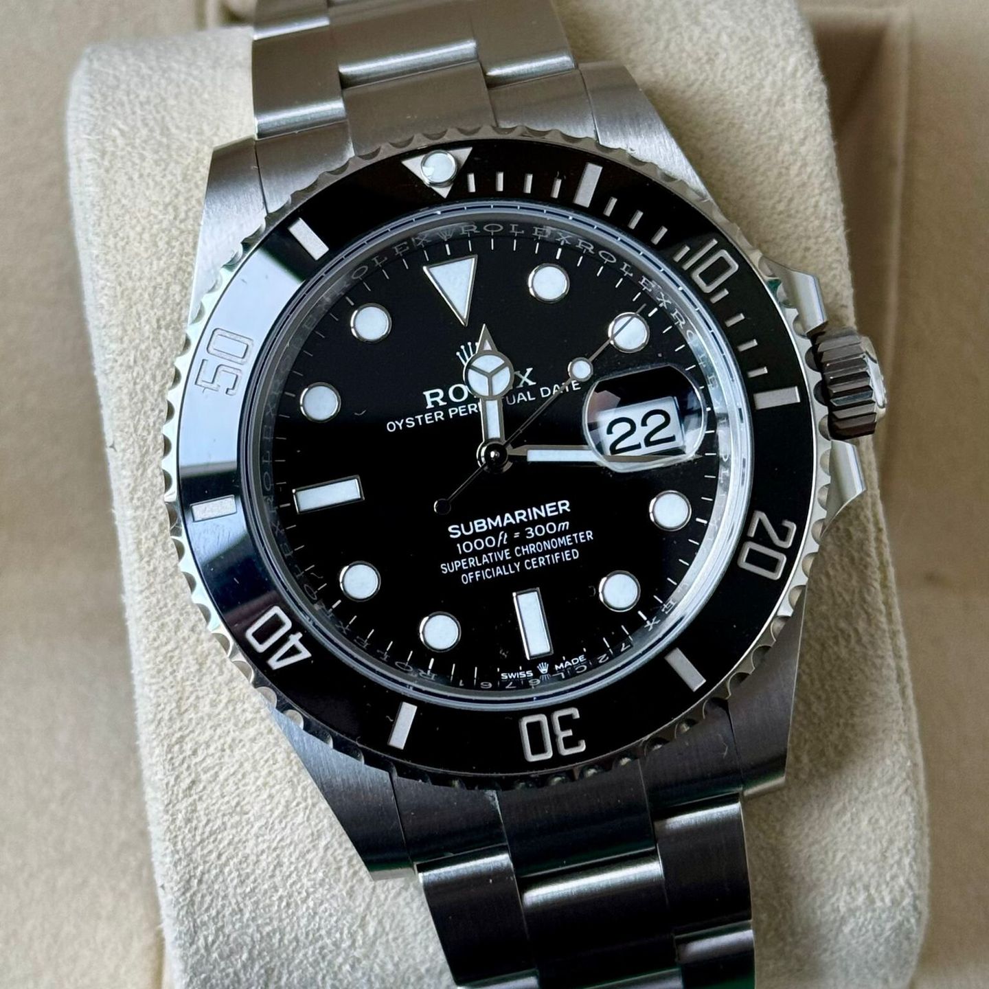 Rolex Submariner Date 126610LN - (1/7)