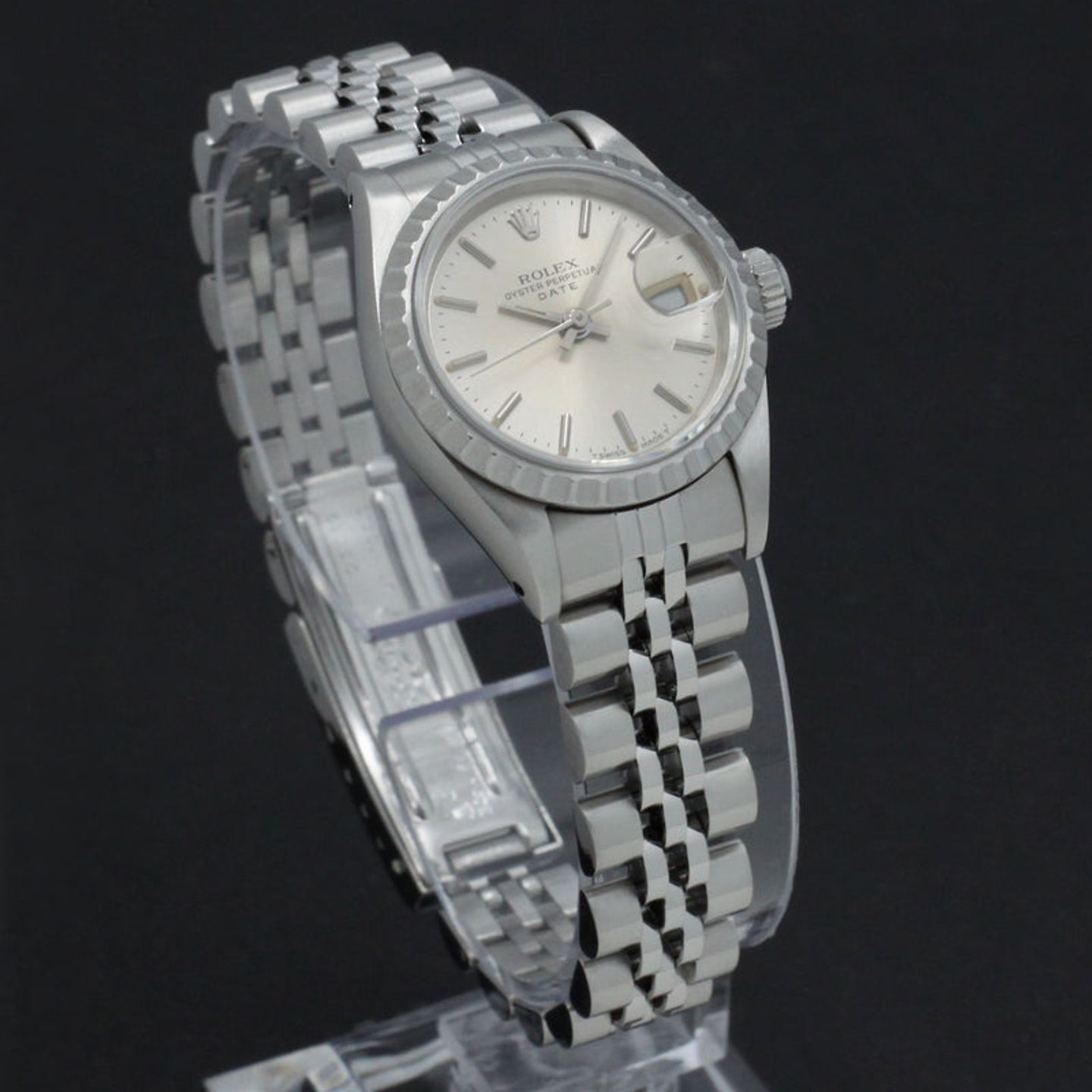 Rolex Oyster Perpetual Lady Date 69240 (1990) - Zilver wijzerplaat 26mm Staal (4/7)