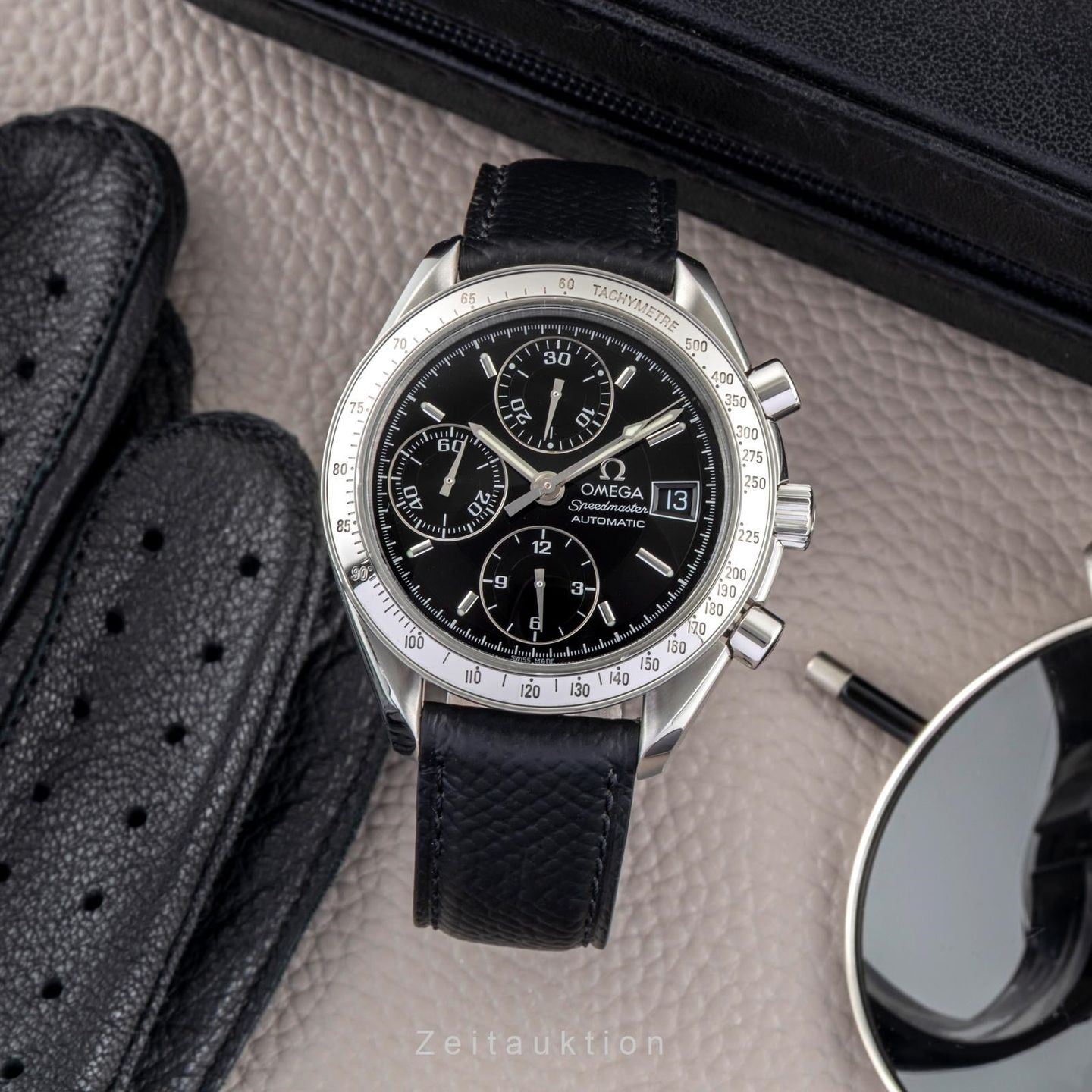 Omega Speedmaster Date 3513.50.00 (2000) - Zwart wijzerplaat 39mm Staal (3/8)