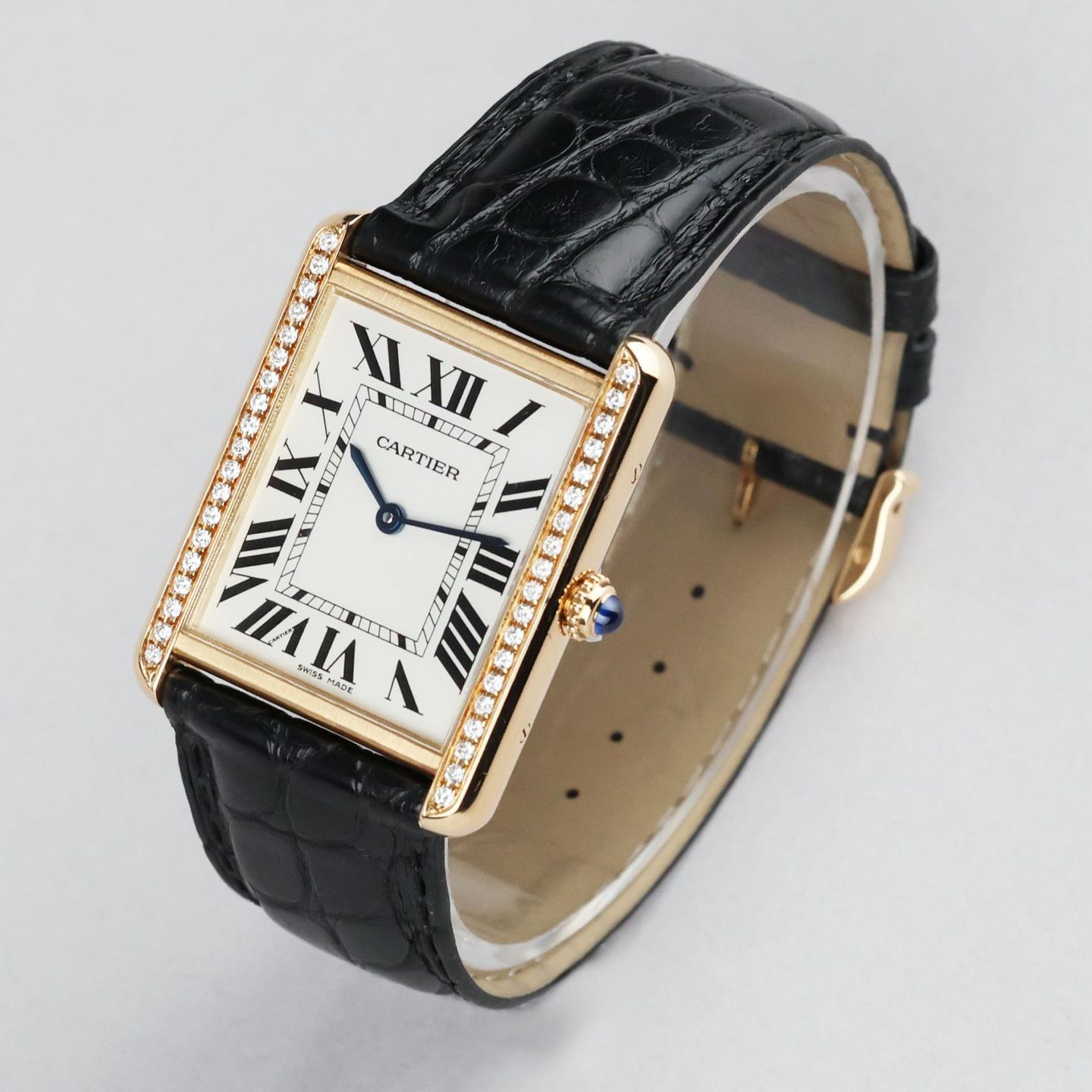 Cartier Tank Solo W1018855 (2018) - Silver dial 27 mm Yellow Gold case (4/8)