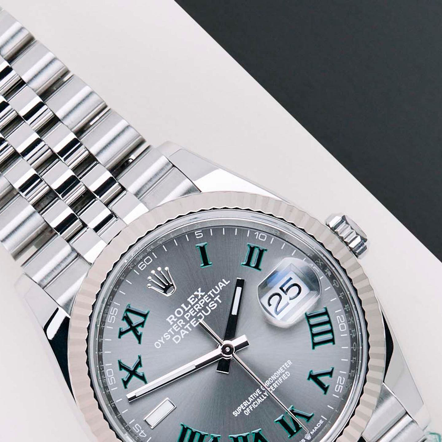 Rolex Datejust 36 126234 (2024) - 36 mm Steel case (3/8)