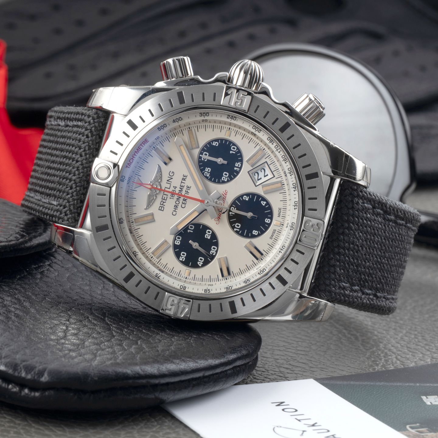 Breitling Chronomat 44 Airborne AB01154G/G786 (2014) - Zilver wijzerplaat 44mm Staal (2/8)