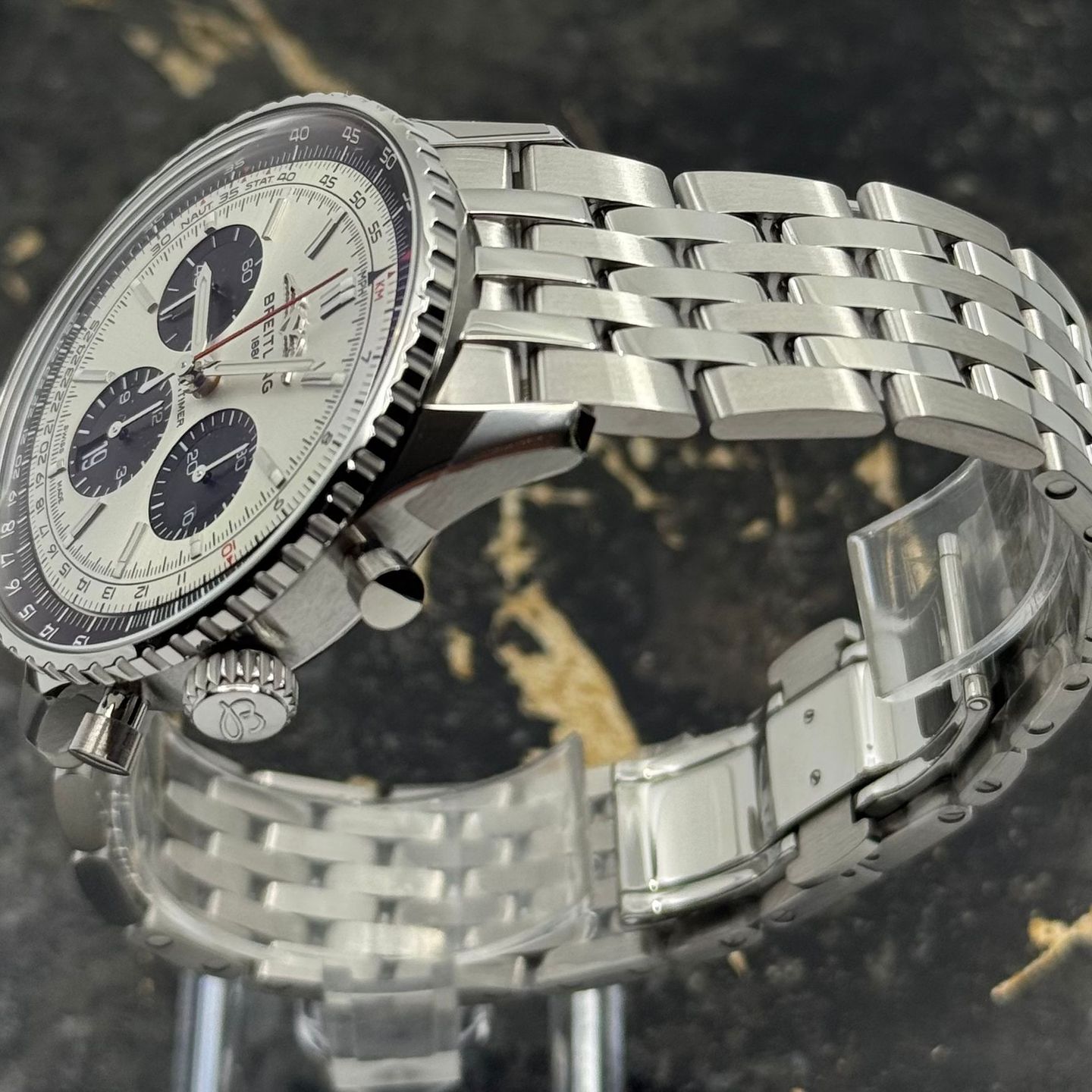 Breitling Navitimer 1 B01 Chronograph AB0138241G1A1 - (5/8)