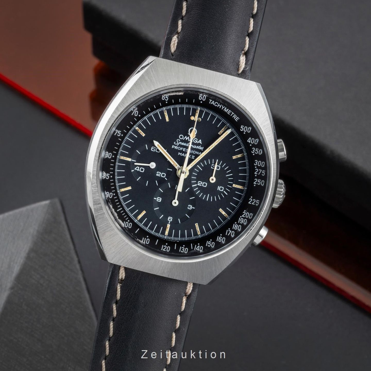 Omega Speedmaster Mark II 145.014 (1972) - 42mm Staal (1/8)