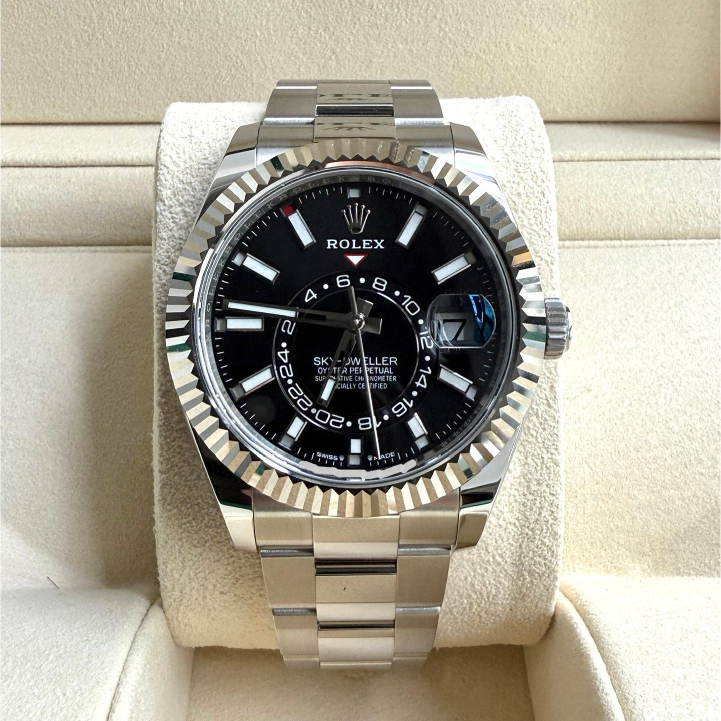 Rolex Sky-Dweller 326934 (2022) - Zwart wijzerplaat 42mm Staal (1/7)