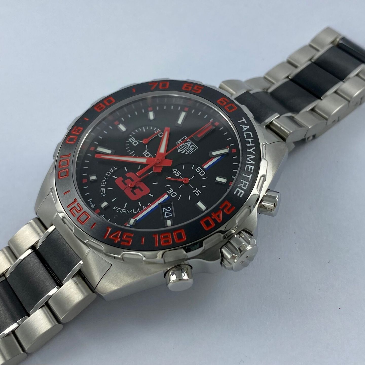 TAG Heuer Formula 1 Quartz CAZ101U.BA0843 (Unknown (random serial)) - Black dial 43 mm Steel case (5/8)