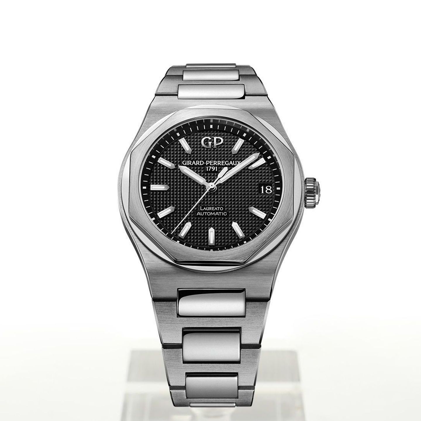 Girard-Perregaux Laureato 81010-11-634-11A (2024) - Black dial 43 mm Steel case (2/2)