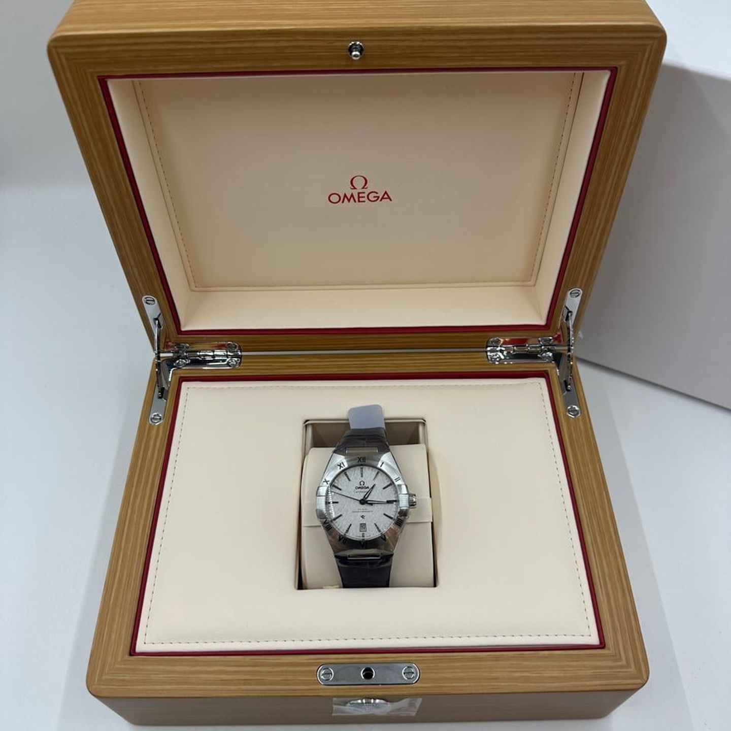 Omega Constellation 131.13.39.20.06.001 - (4/10)