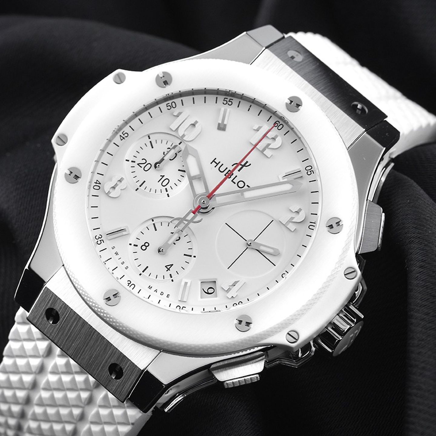 Hublot Big Bang 41 mm 342.SE.230.RW (2024) - White dial 41 mm Steel case (3/7)