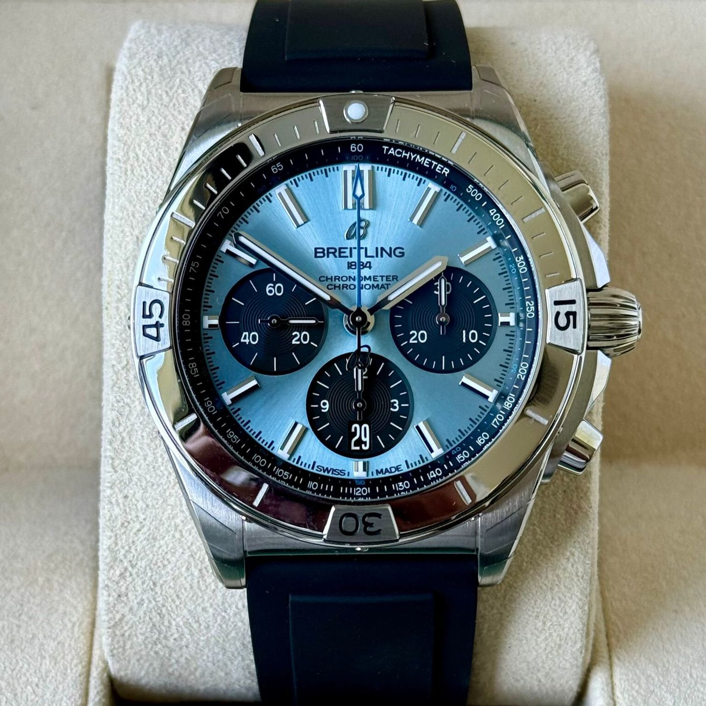 Breitling Chronomat 42 PB0134101C1S1 (2024) - Blauw wijzerplaat 42mm Staal (2/7)