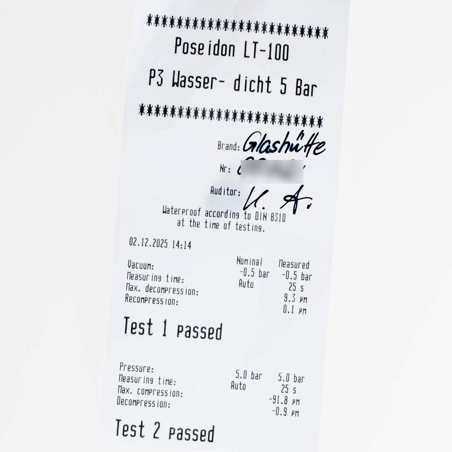 Glashütte Original Navigator 39-42-07-11-04 (Unknown (random serial)) - Black dial 39 mm Yellow Gold case (5/8)