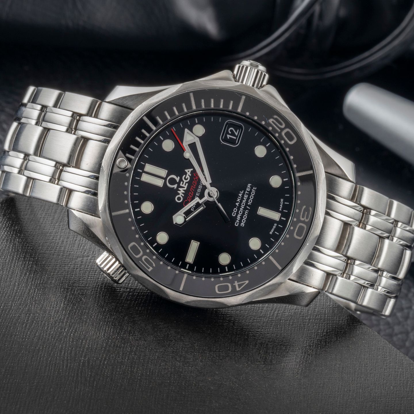 Omega Seamaster Diver 300 M 212.30.36.20.01.002 - (2/8)
