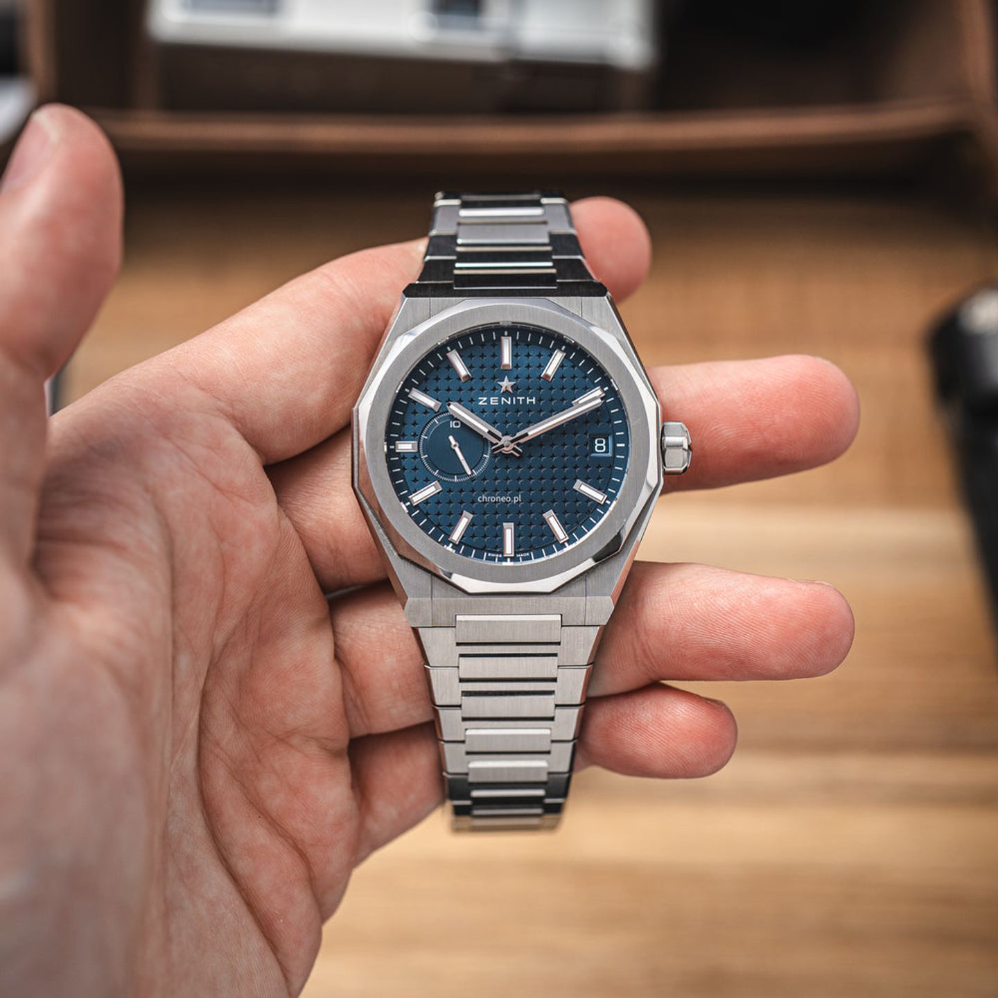 Zenith Defy Skyline 03.9300.3620/51.I001 (2024) - Blauw wijzerplaat 41mm Staal (3/8)