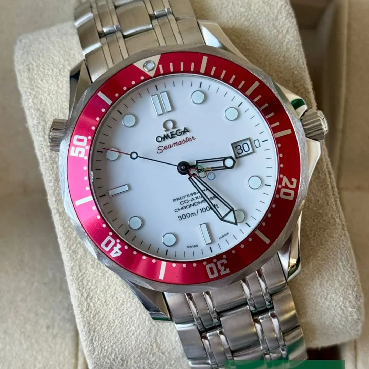 Omega Seamaster Diver 300 M 212.30.41.20.04.001 - (1/8)