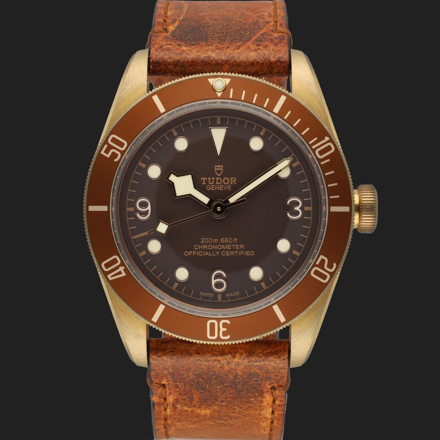 Tudor Black Bay Bronze 79250BM (2024) - Brown dial 43 mm Bronze case (3/8)