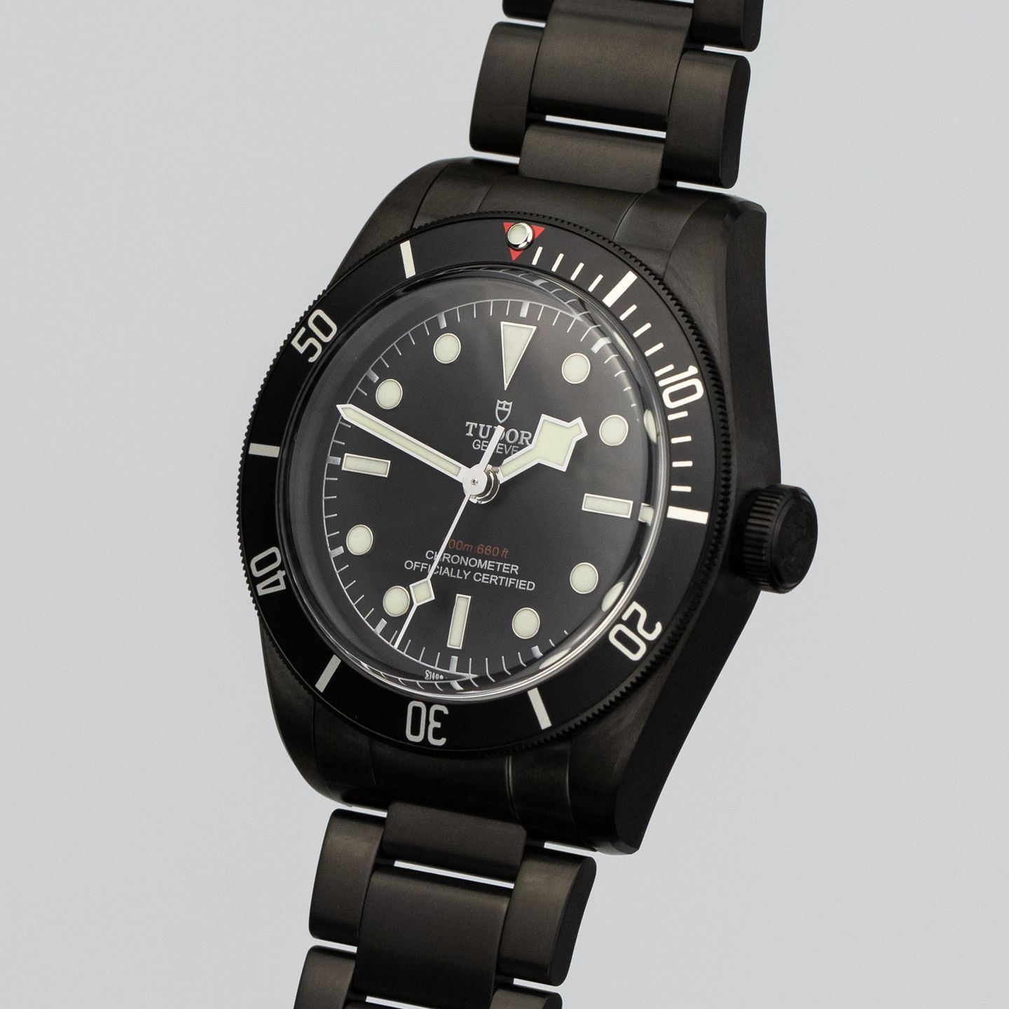 Tudor Black Bay Dark 79230DK (2024) - Black dial 41 mm Steel case (4/8)