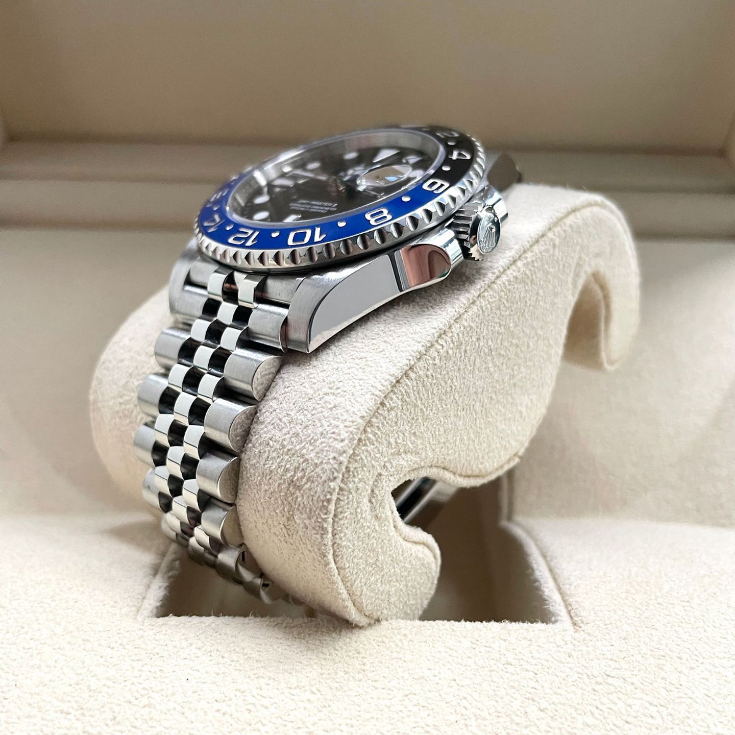 Rolex GMT-Master II 126710BLNR - (3/5)