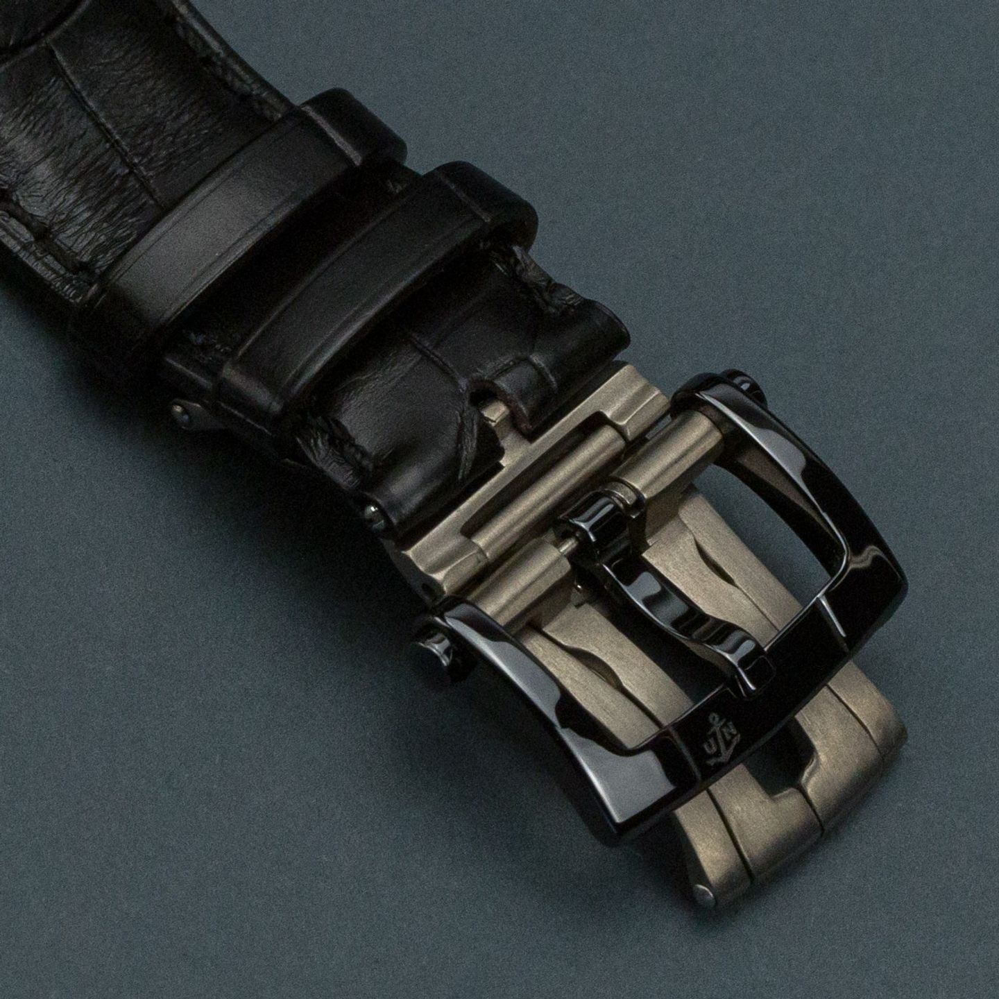 Ulysse Nardin Sonata 675-00 (2023) - Black dial 44 mm Titanium case (6/6)