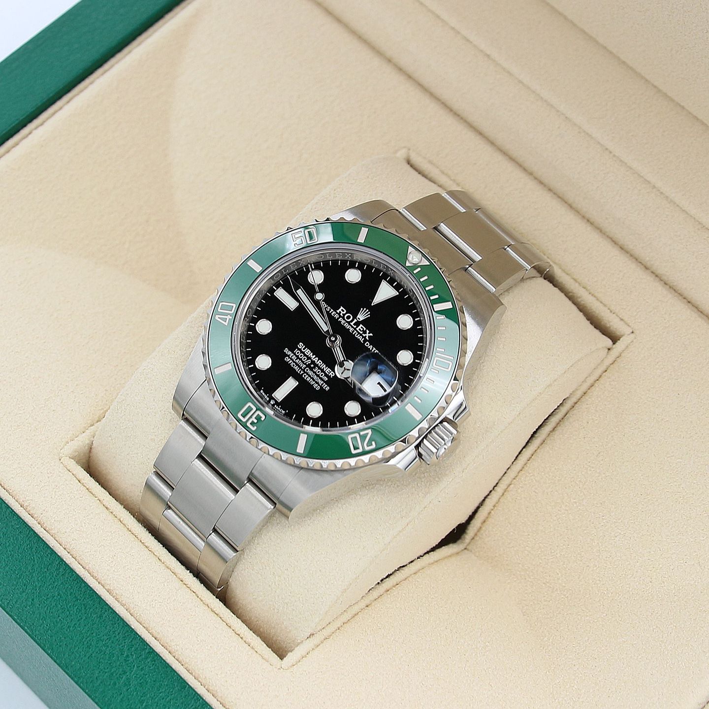 Rolex Submariner Date 126610LV (2022) - Zwart wijzerplaat 41mm Staal (2/8)