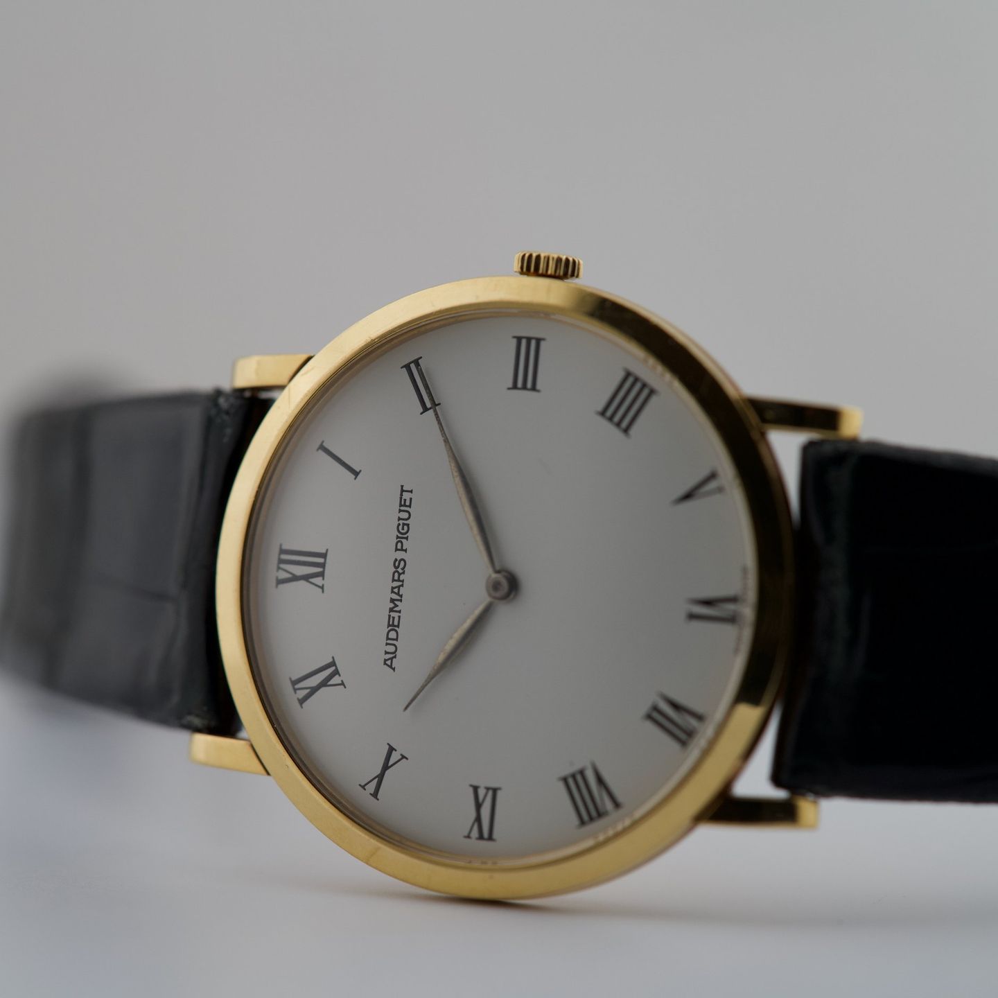 Audemars Piguet Vintage Dress watch (1980) - White dial 32 mm Yellow Gold case (3/8)