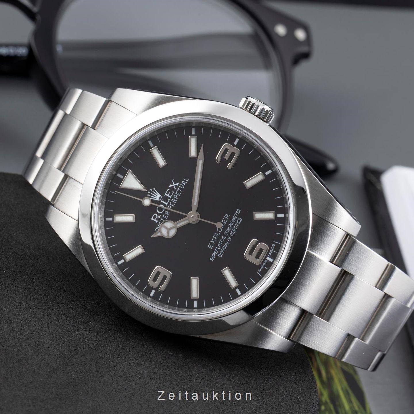 Rolex Explorer 214270 - (2/8)