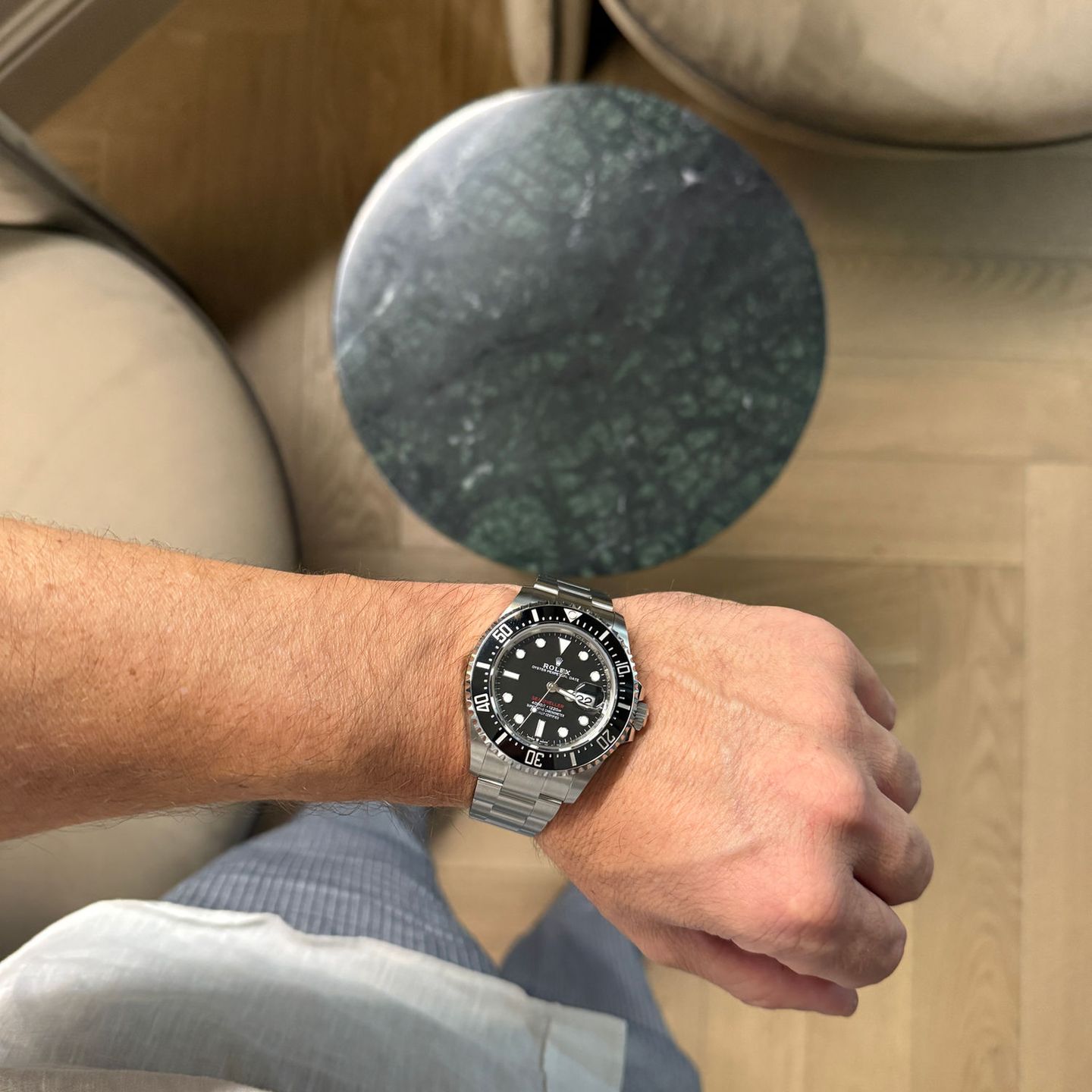 Rolex Sea-Dweller 126600 - (2/6)