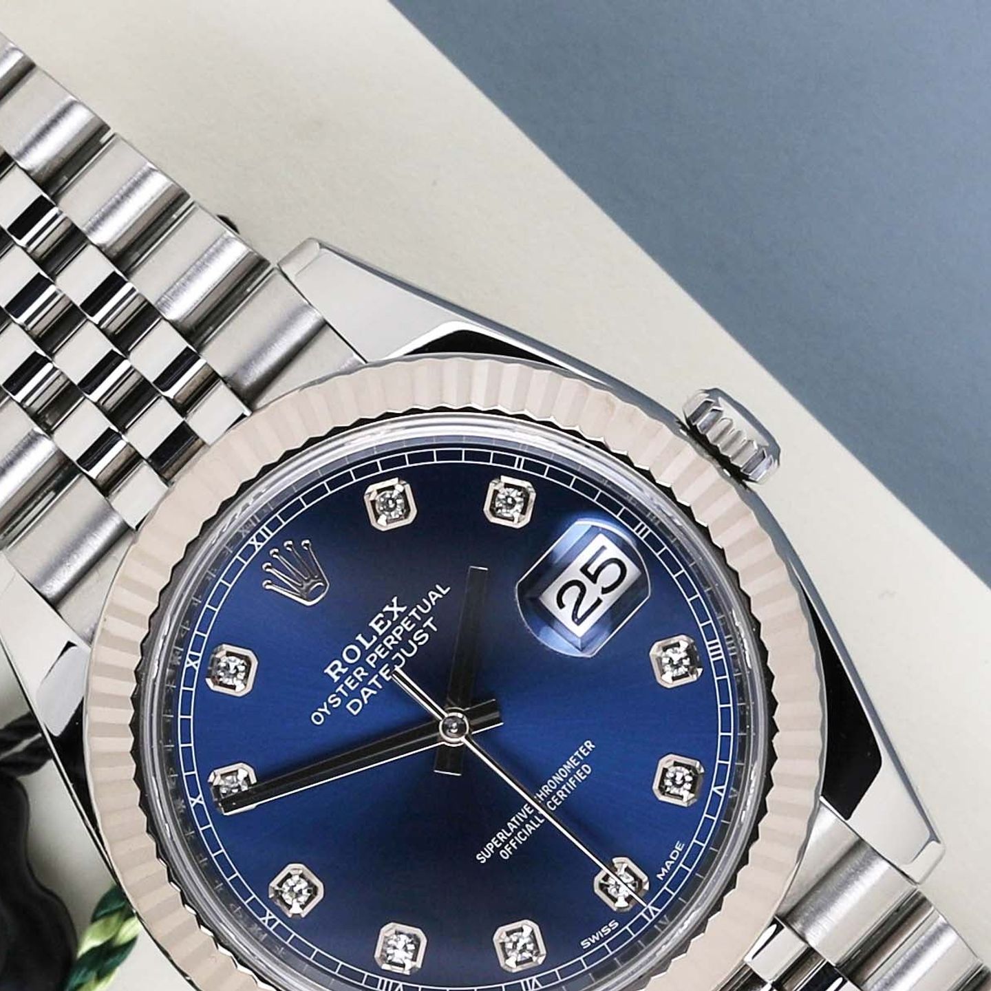 Rolex Datejust 41 126334 (2018) - Blue dial 41 mm Steel case (3/8)