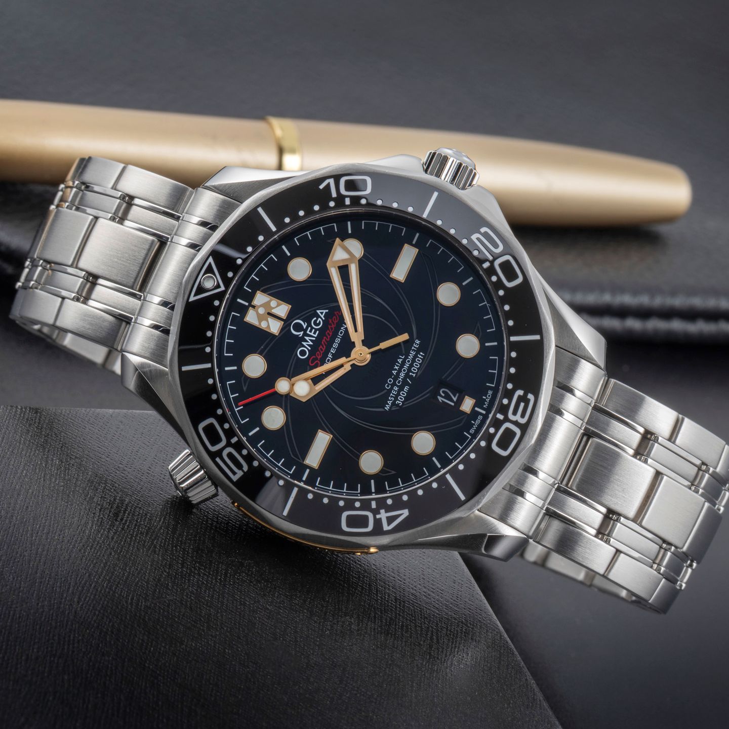 Omega Seamaster Diver 300 M 210.22.42.20.01.004 - (2/8)