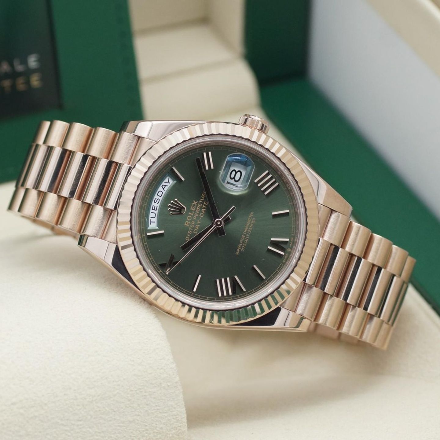 Rolex Day-Date 40 228235 - (2/8)