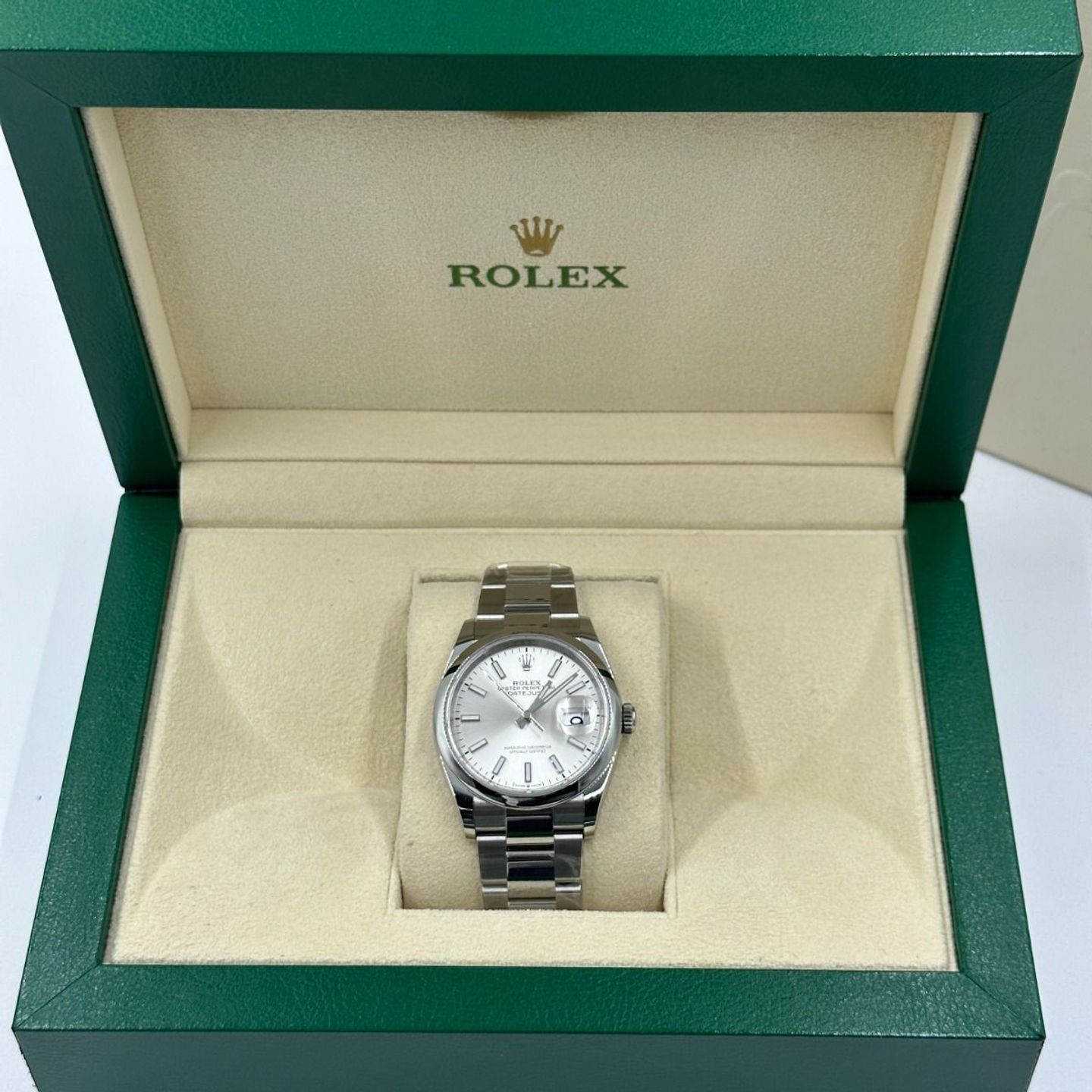 Rolex Datejust 36 126200 (2024) - Silver dial 36 mm Steel case (4/8)