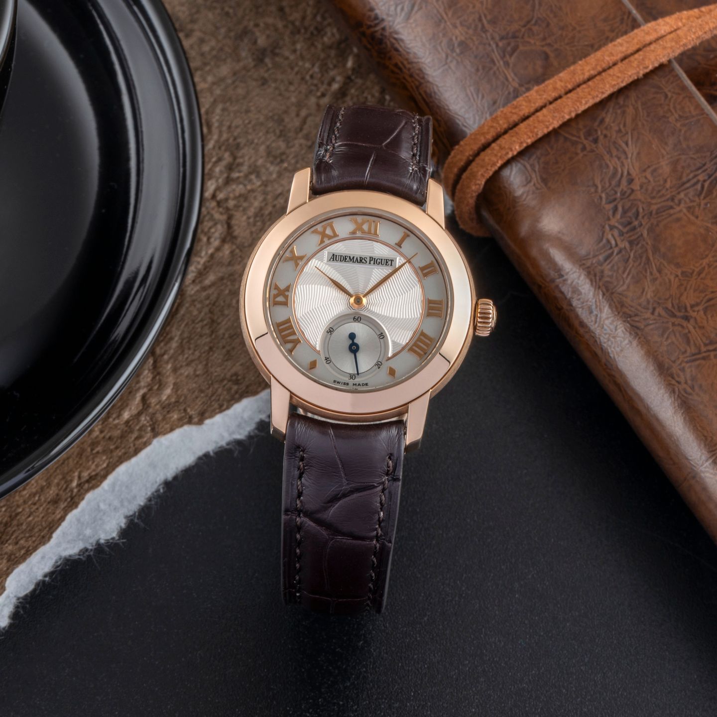 Audemars Piguet Jules Audemars 77230OR.OO.A082MR.01 (Unknown (random serial)) - Silver dial 28 mm Rose Gold case (1/8)