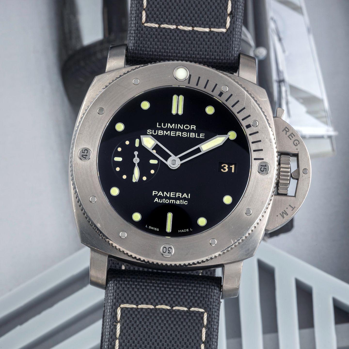 Panerai Luminor Submersible 1950 3 Days Automatic PAM00305 - (3/8)