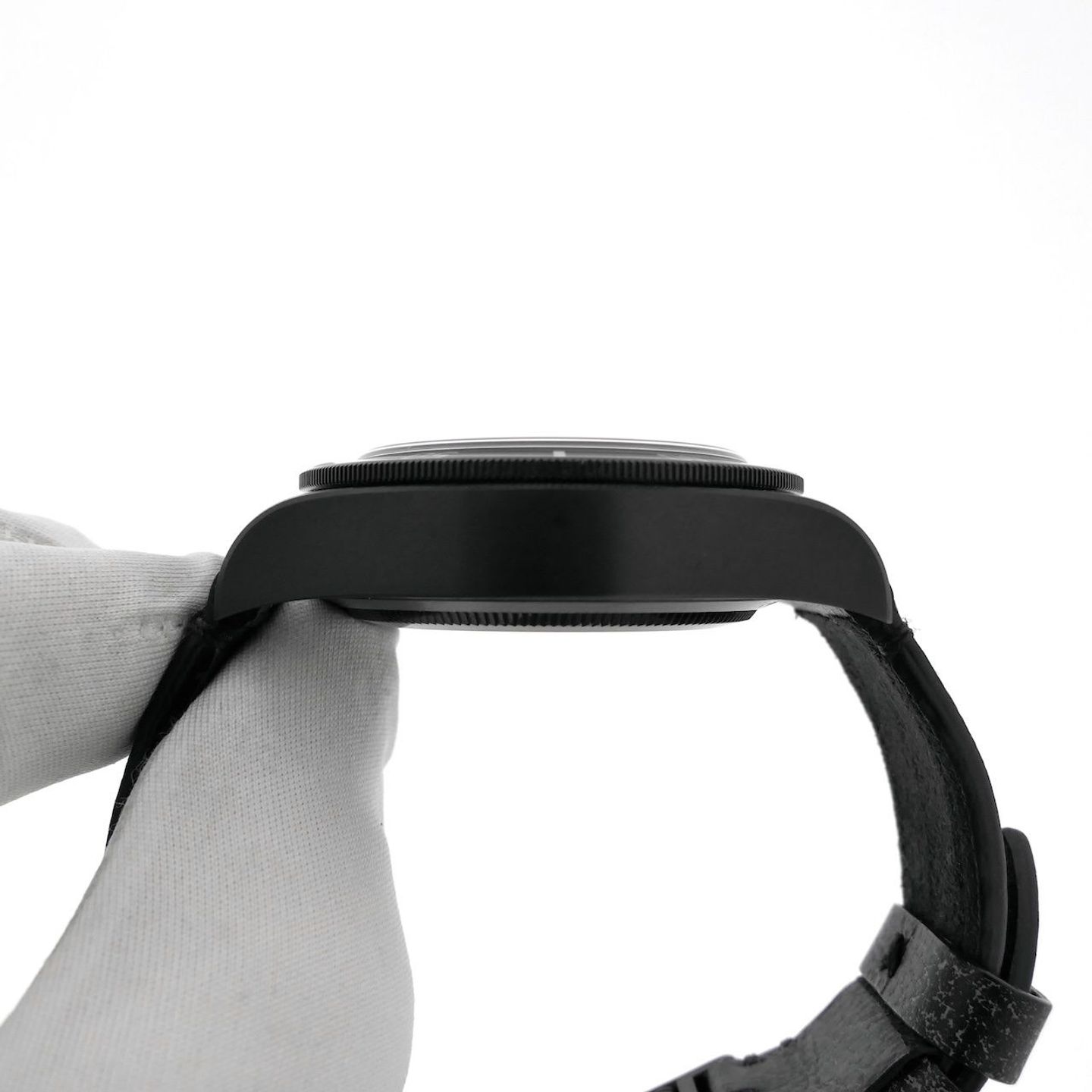 Tudor Black Bay Dark 79230DK (2024) - Black dial 41 mm Steel case (6/8)