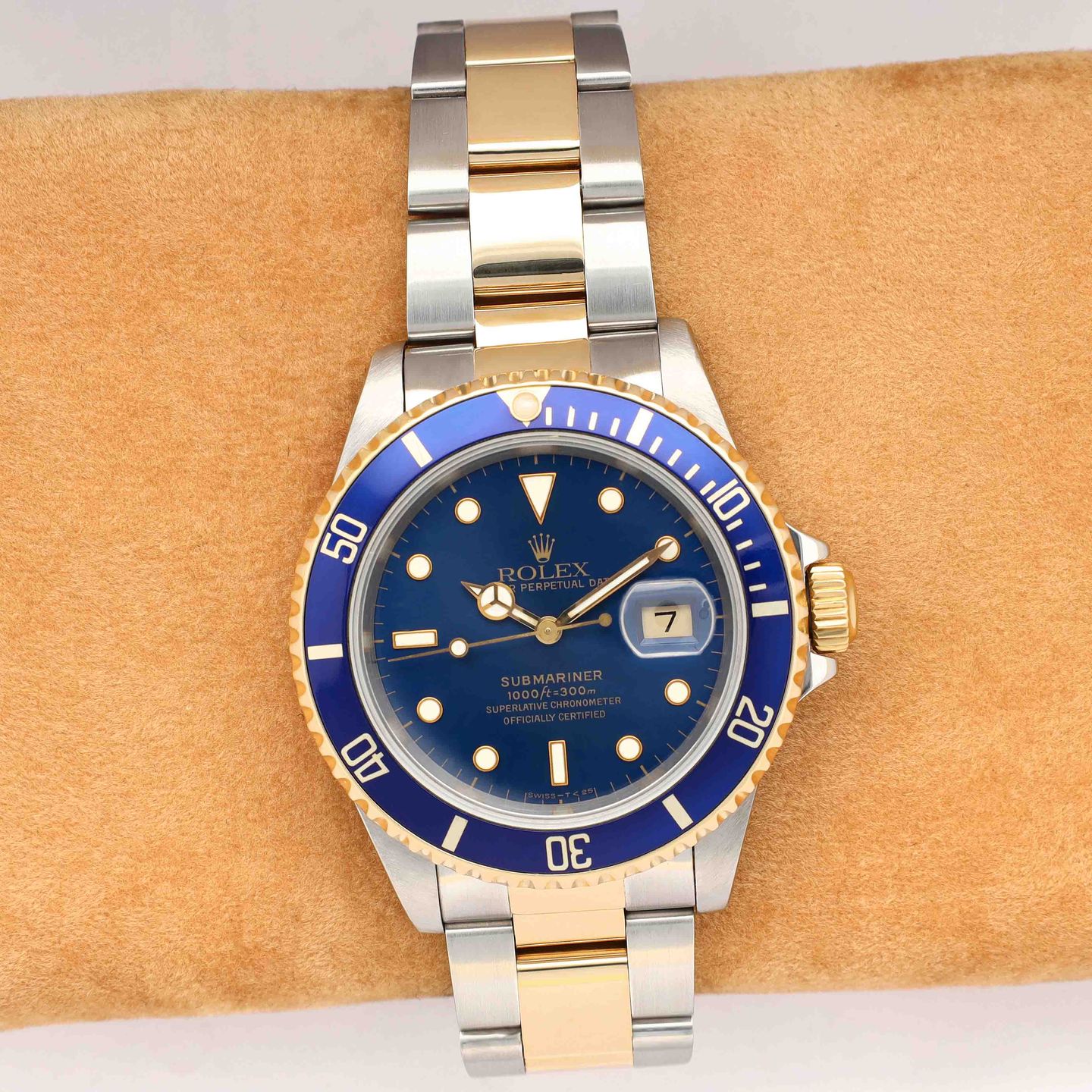 Rolex Submariner Date 16613 (1993) - Blue dial 40 mm Gold/Steel case (1/8)