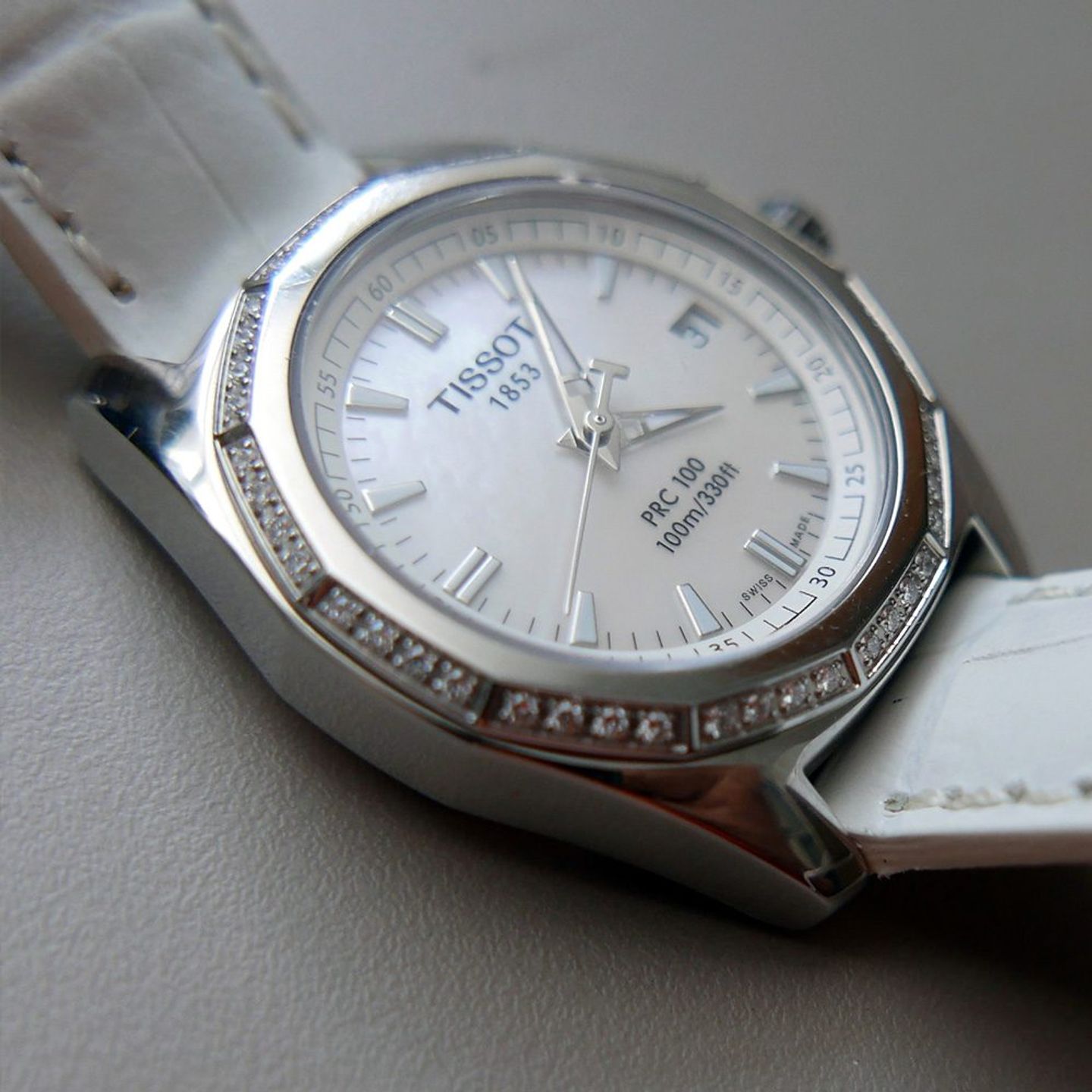 Tissot Unknown T22.1.151.21 (2025) - White dial 28 mm Steel case (5/8)