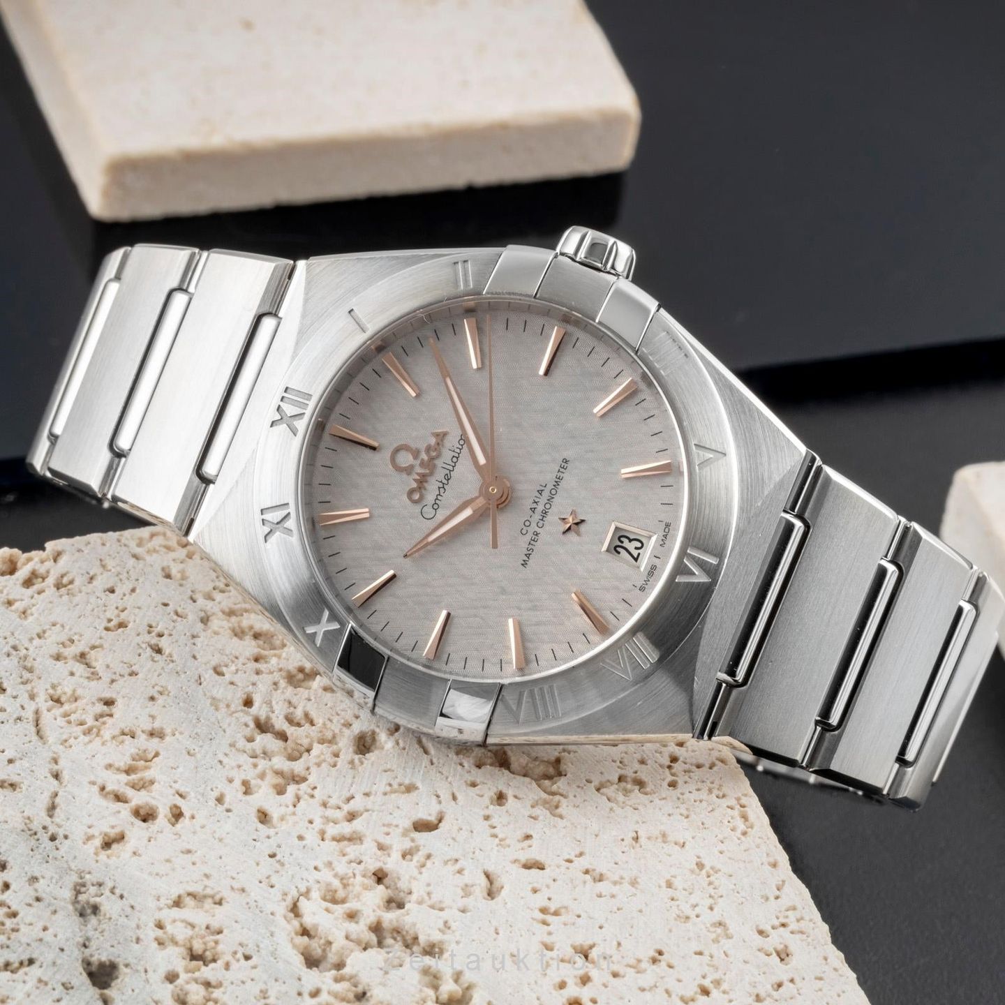 Omega Constellation 131.10.36.20.06.001 (Unknown (random serial)) - Grey dial 36 mm Steel case (2/8)