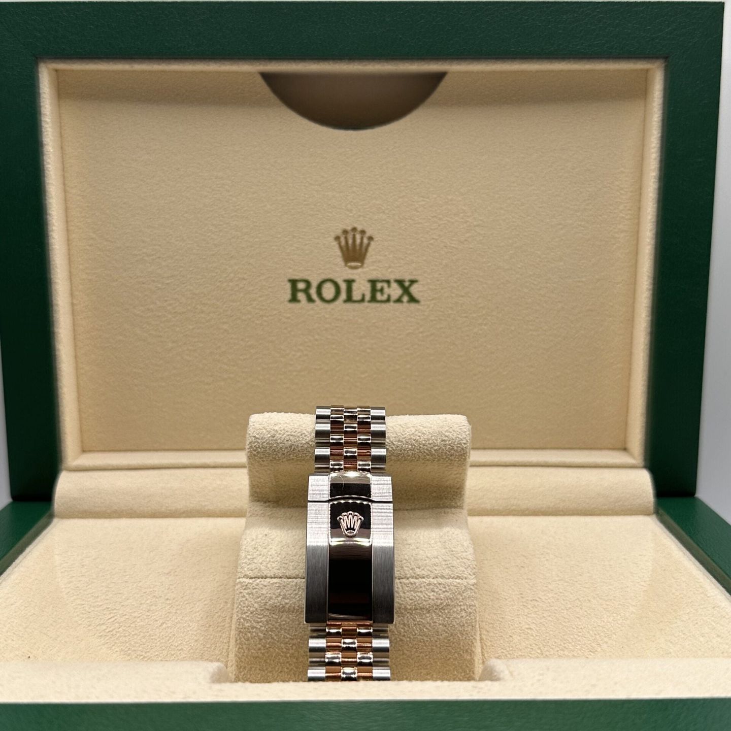 Rolex Datejust 41 126331 (2016) - Bruin wijzerplaat 41mm Staal (5/5)