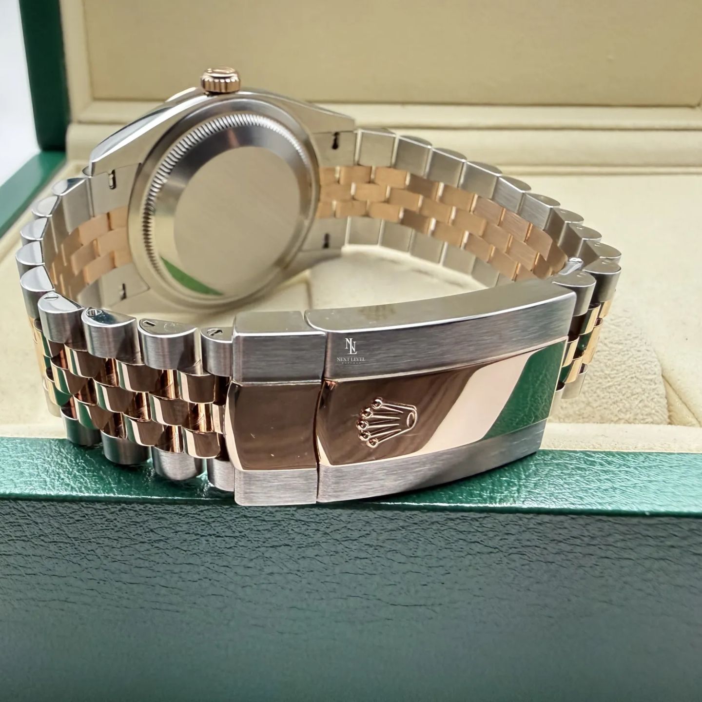 Rolex Datejust 36 126231 (2026) - 36mm Goud/Staal (8/8)