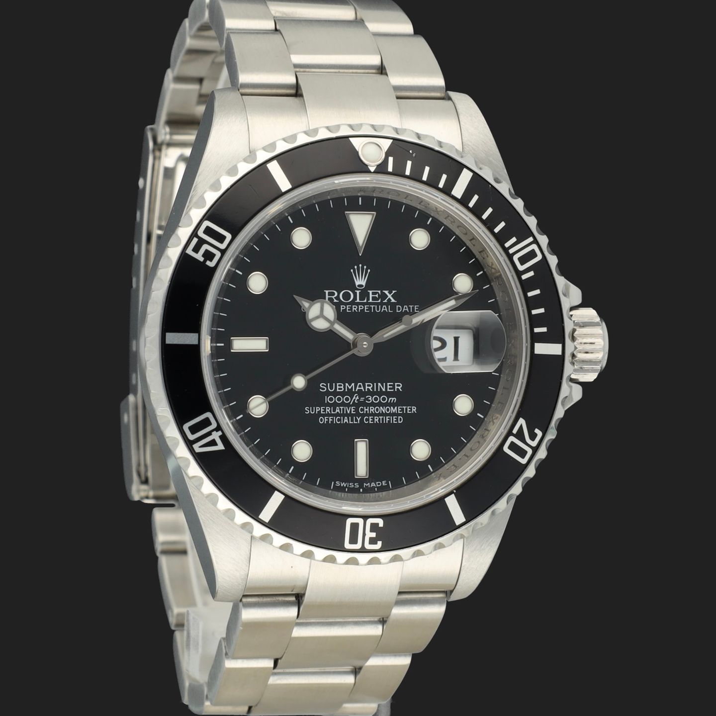 Rolex Submariner Date 16610 (2008) - Black dial 40 mm Steel case (4/8)