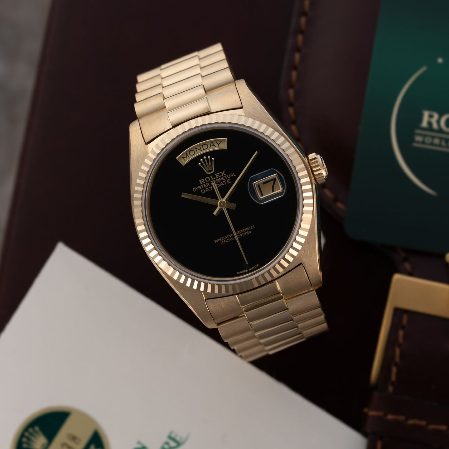 Rolex Day-Date 36 18038 (1978) - Black dial 36 mm Yellow Gold case (3/8)